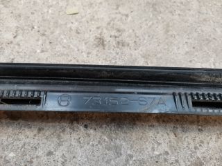 bontott HONDA STREAM Első Szélvédő Jobb Díszléc