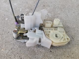 bontott HONDA STREAM Jobb első Ajtózár