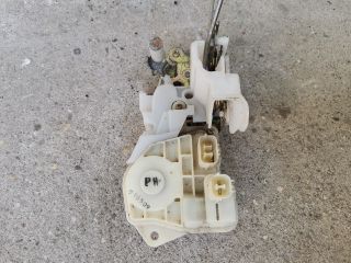 bontott HONDA STREAM Jobb első Ajtózár