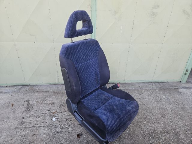 bontott HONDA STREAM Jobb első Ülés