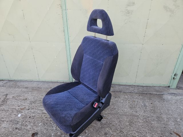 bontott HONDA STREAM Jobb első Ülés