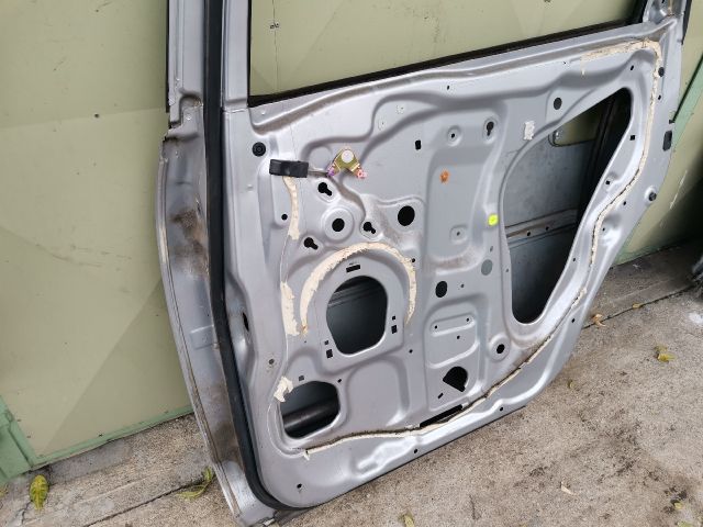 bontott HONDA STREAM Jobb hátsó Ajtó (Üres lemez)