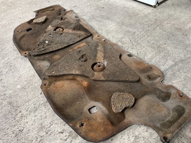 bontott HONDA STREAM Motorháztető Szigetelés