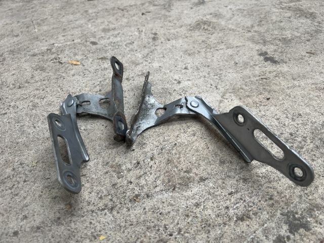 bontott HONDA STREAM Motorháztető Zsanér Pár