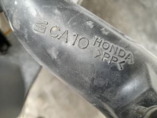 bontott HONDA STREAM Szívás Zaj Csökkentő Doboz