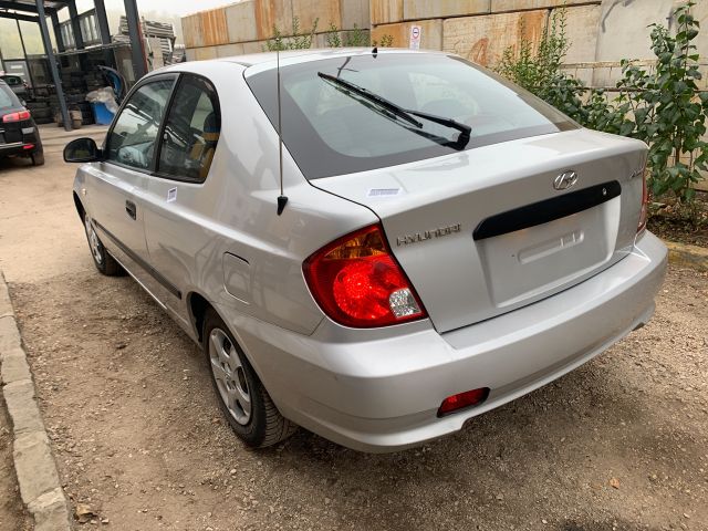 bontott HYUNDAI ACCENT Bal első Gólyaláb (Lengécsillapító, Rugó)