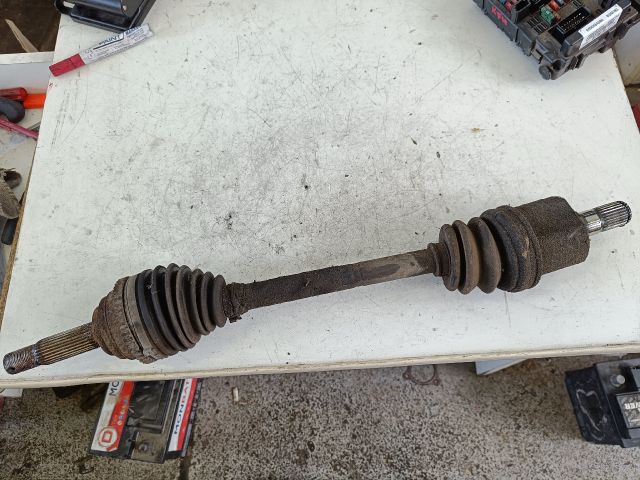 bontott HYUNDAI ACCENT Bal Féltengely