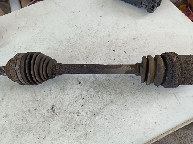 bontott HYUNDAI ACCENT Bal Féltengely