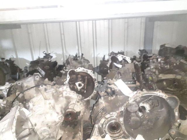 bontott HYUNDAI ACCENT Váltó (Mechanikus)