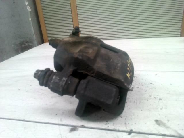 bontott HYUNDAI ACCENT Bal első Féknyereg Munkahengerrel