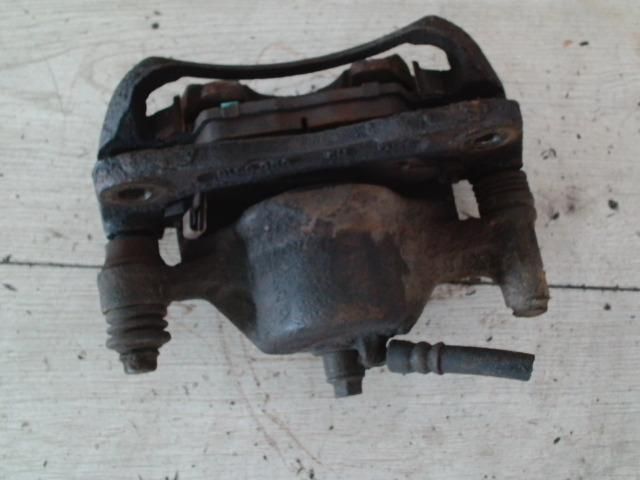 bontott HYUNDAI ACCENT Bal első Féknyereg Munkahengerrel