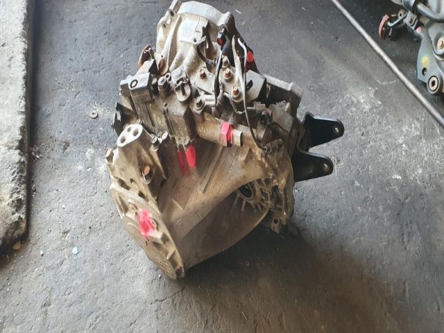 bontott HYUNDAI ACCENT Váltó (Mechanikus)