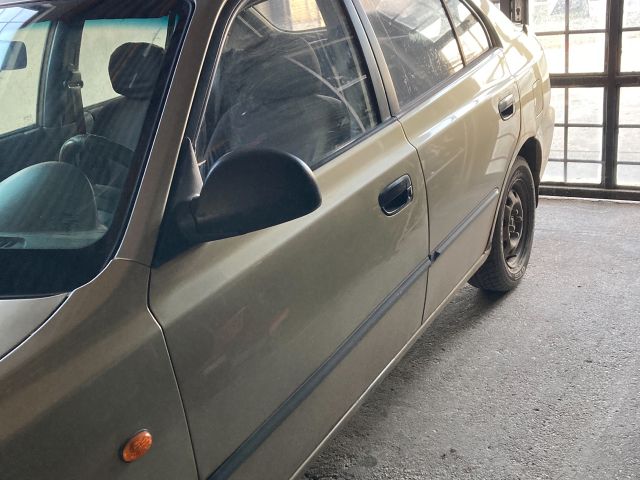 bontott HYUNDAI ACCENT Homlokfal (Üres lemez)