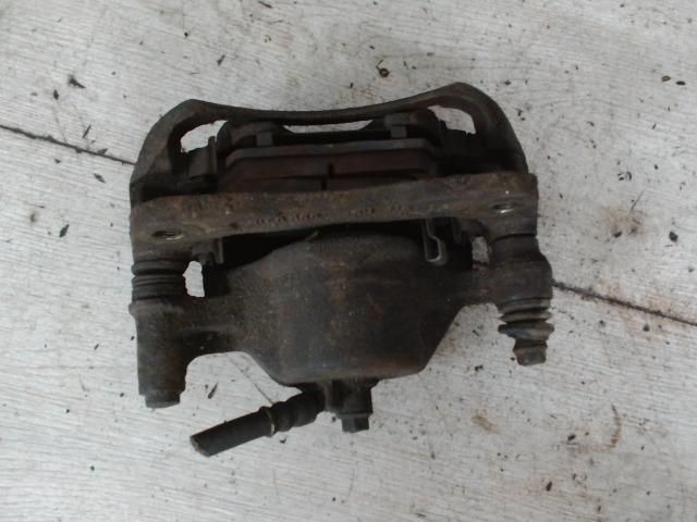 bontott HYUNDAI ACCENT Jobb első Féknyereg Munkahengerrel