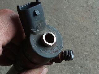 bontott HYUNDAI ACCENT Porlasztó (1 db)