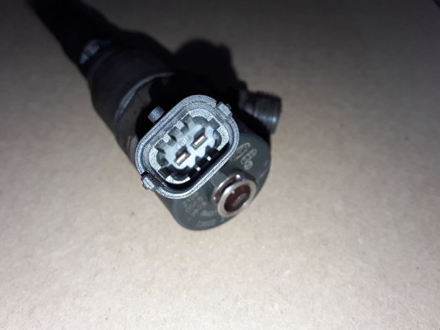 bontott HYUNDAI ACCENT Porlasztó (1 db)