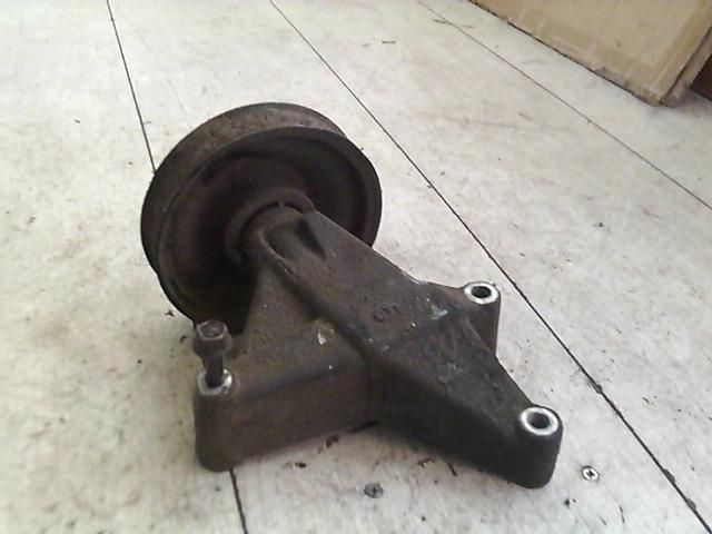 bontott HYUNDAI ACCENT Szíjfeszítő Görgő