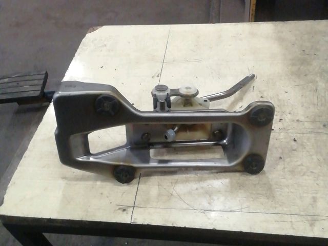 bontott HYUNDAI ACCENT Váltó Kulissza