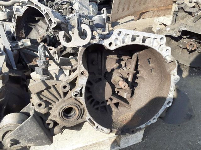 bontott HYUNDAI ACCENT Váltó (Mechanikus)