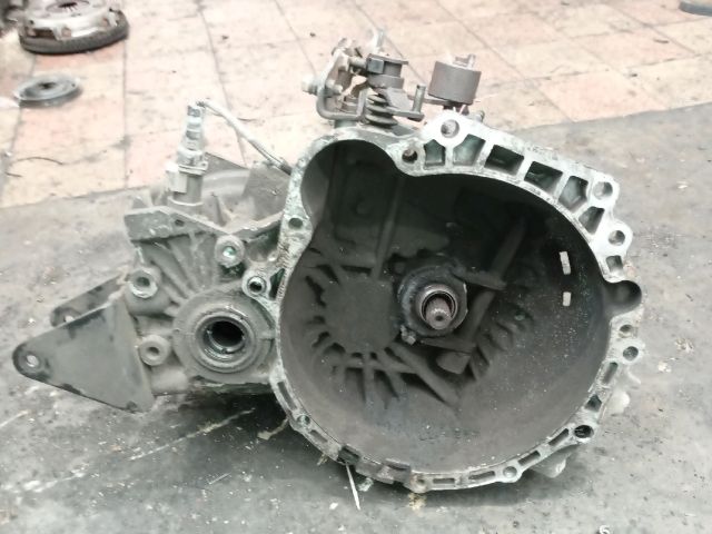 bontott HYUNDAI ACCENT Váltó (Mechanikus)