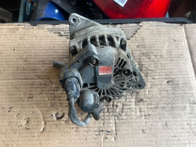 bontott HYUNDAI ACCENT Generátor