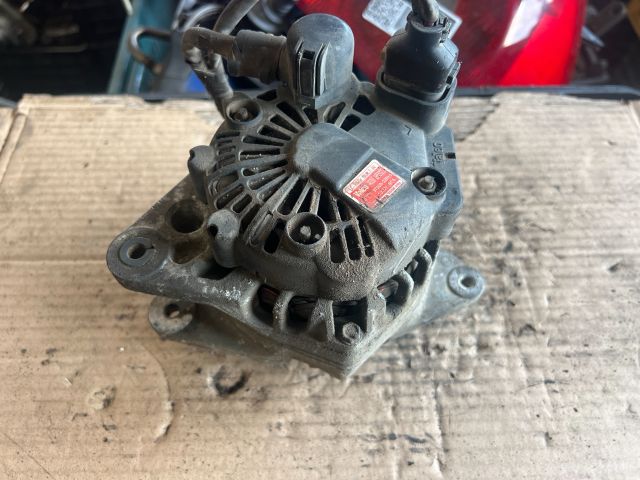 bontott HYUNDAI ACCENT Generátor