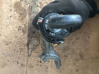 bontott HYUNDAI ACCENT Gyújtáskapcsoló