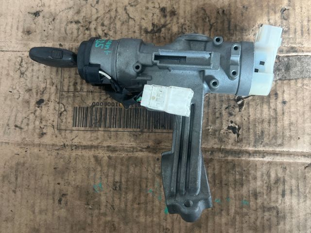 bontott HYUNDAI ACCENT Gyújtáskapcsoló