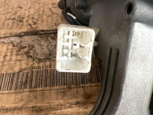 bontott HYUNDAI ACCENT Gyújtáskapcsoló