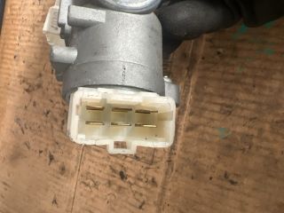 bontott HYUNDAI ACCENT Gyújtáskapcsoló