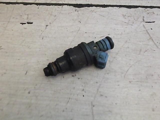 bontott HYUNDAI ACCENT Porlasztó (1 db)