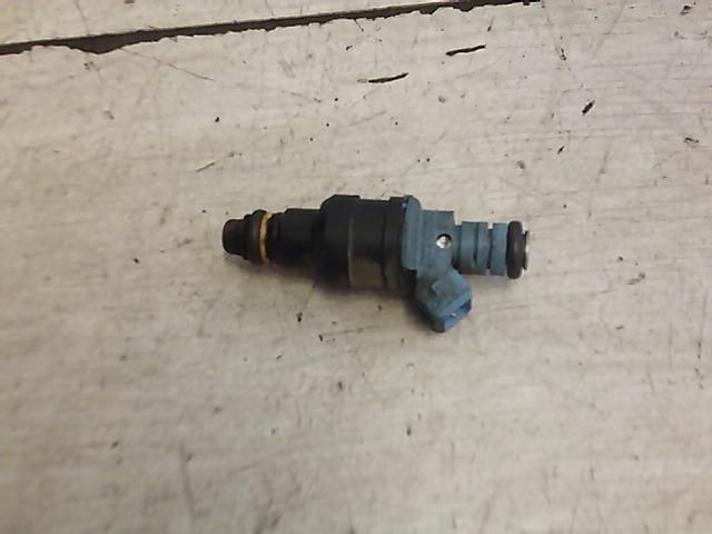 bontott HYUNDAI ACCENT Porlasztó (1 db)