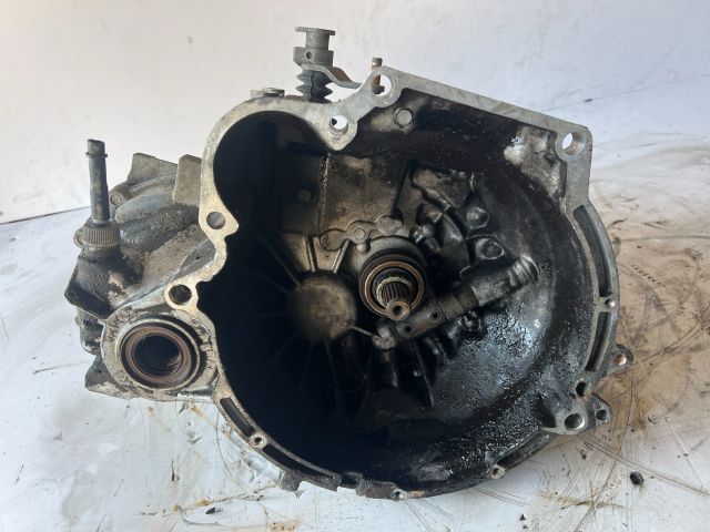 bontott HYUNDAI ACCENT Váltó (Mechanikus)