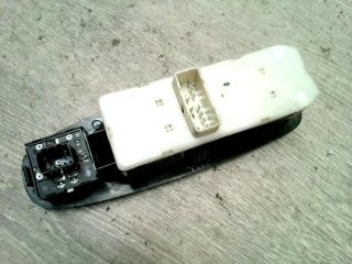 bontott HYUNDAI ACCENT Ablakemelő és Tükör Kapcsoló