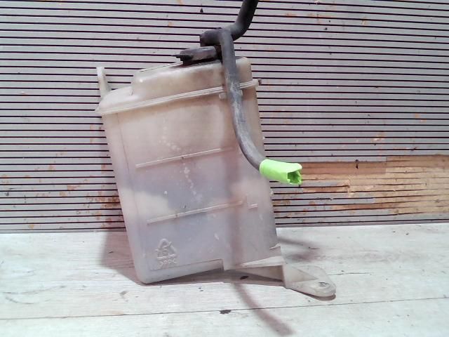 bontott HYUNDAI ACCENT Ablakmosó Tartály