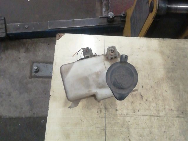 bontott HYUNDAI ACCENT Ablakmosó Tartály