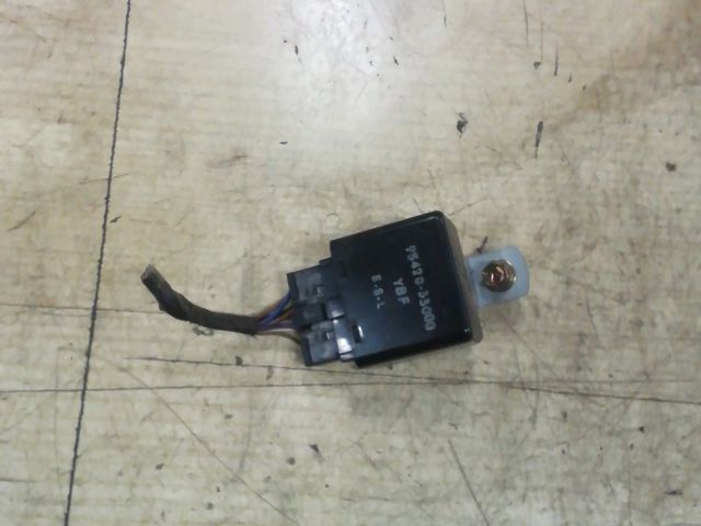 bontott HYUNDAI ACCENT Ablaktörlő Relé