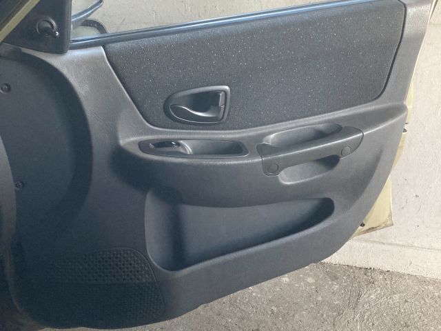 bontott HYUNDAI ACCENT Bal C Oszlop Burkolat