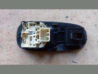 bontott HYUNDAI ACCENT Bal első Ablakemelő Kapcsoló