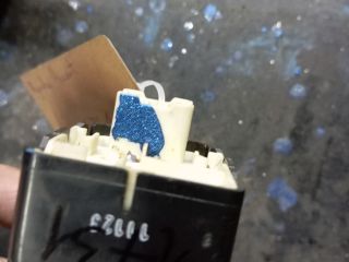 bontott HYUNDAI ACCENT Bal első Ablakemelő Kapcsoló