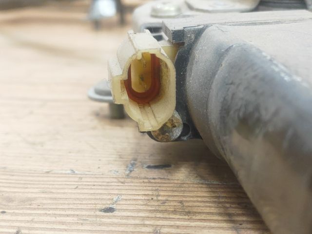 bontott HYUNDAI ACCENT Bal első Ablakemelő Szerkezet (Elektromos)