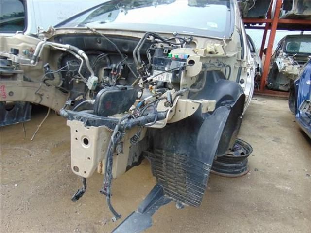 bontott HYUNDAI ACCENT Bal első Ütközéscsillapító