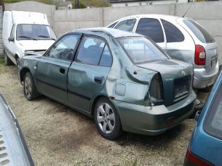 bontott HYUNDAI ACCENT Bal hátsó Ajtó Díszléc