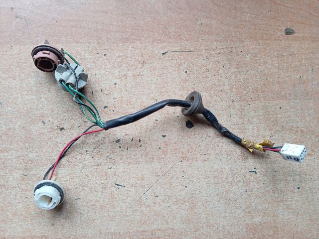 bontott HYUNDAI ACCENT Bal Hátsó Lámpa Foglalat