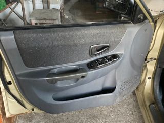 bontott HYUNDAI ACCENT Bal hátsó Ülés