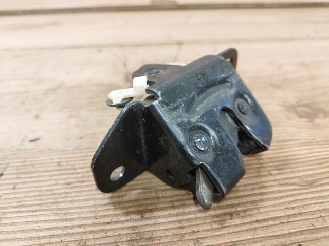 bontott HYUNDAI ACCENT Csomagtérajtó Zárszerkezet