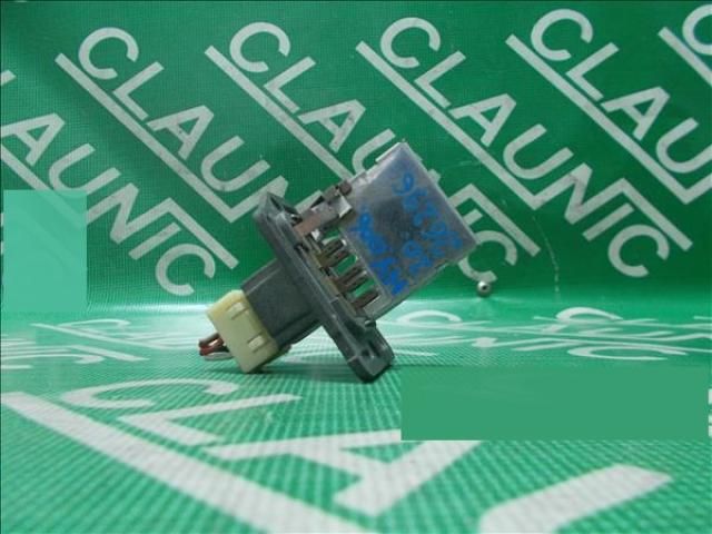 bontott HYUNDAI ACCENT Előtét Ellenállás Fűtőmotor