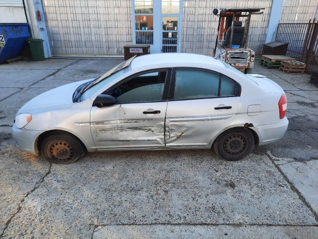 bontott HYUNDAI ACCENT Első Ablaktörlő Szerkezet