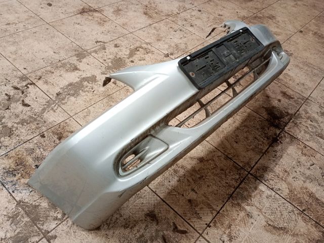 bontott HYUNDAI ACCENT Első Lökhárító (Üresen)