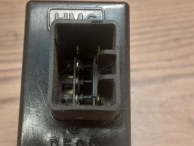 bontott HYUNDAI ACCENT Fényszórómagasság Állító Kapcsoló